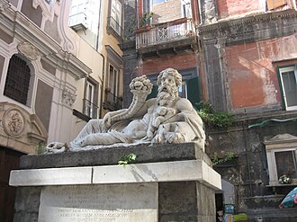 尼罗河神雕像 (那不勒斯)