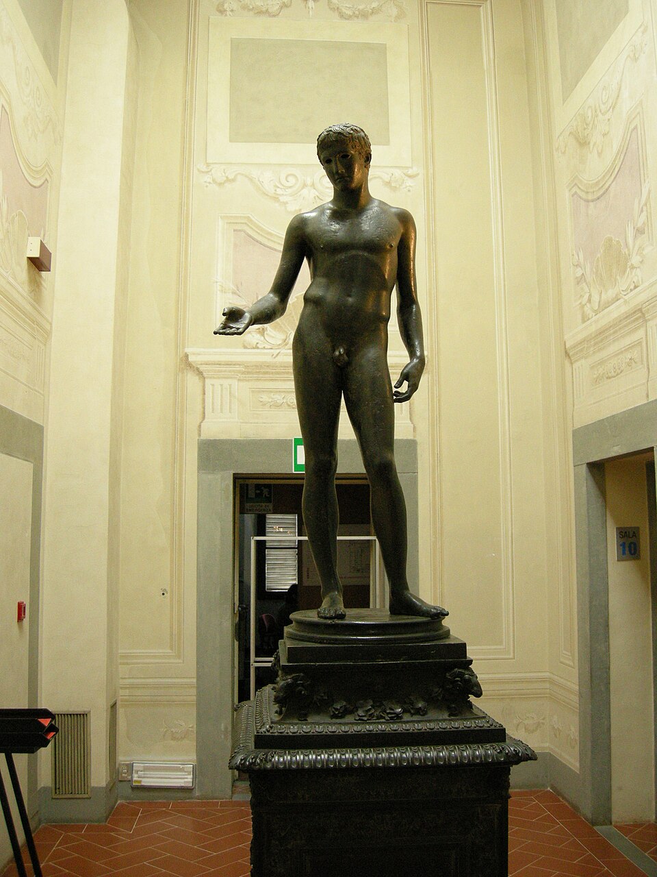 Idolino